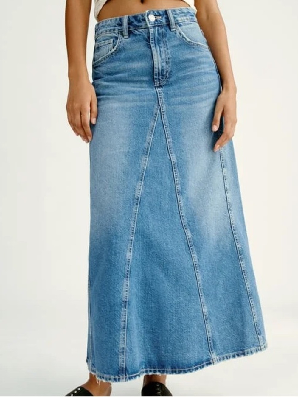 Zara women’s Classic A line Blue Denim Maxi Skirt -100%cotton